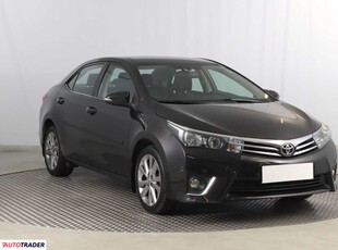 Toyota Corolla 1.6 130 KM 2015r. (Piaseczno)