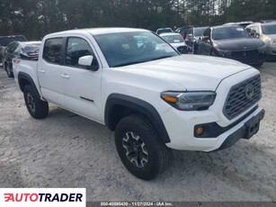 Toyota Tacoma 3.0 benzyna 2023r. (CLAYTON)