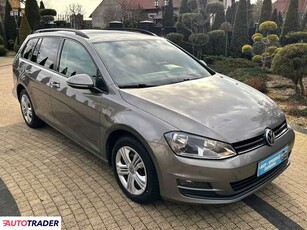 Volkswagen Golf 1.6 diesel 105 KM 2015r. (krotoszyn)