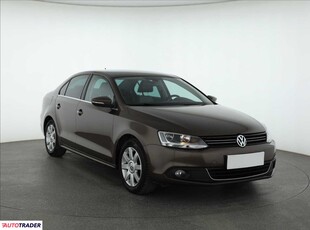 Volkswagen Jetta 1.6 103 KM 2012r. (Piaseczno)