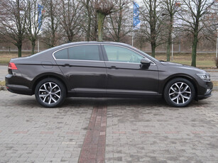 Volkswagen Passat 2020 2.0 TDI 157531km Business