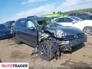 Volkswagen Tiguan 2.0 benzyna 2021r. (LAKE CITY)