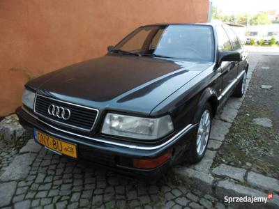 Audi 100 typ 44 model V8 D11 2.3 R5 Zółte tablice