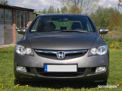 Honda Civic 8-gen FD7, sedan