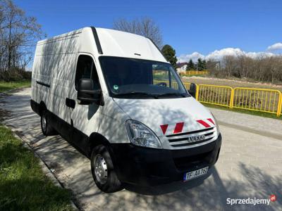 Iveco Daily 35S12 Iveco Daily 35S12 Klima Max wysoki Śred...