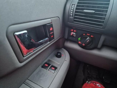 Audi A2 1.4 Benzyna 75 KM, Klimatyzacja Automatyczna, Dwa Klucze, Metalik