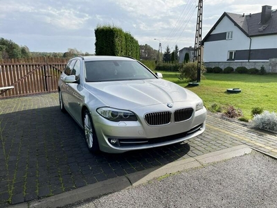 BMW 520 d 184KM Xenon Navi PDC Pod. Fotele