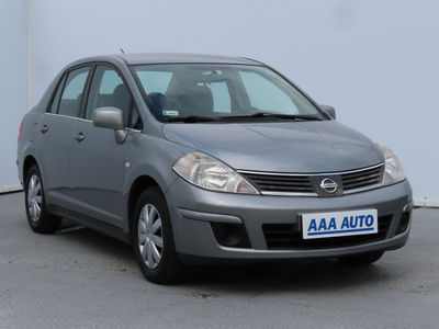 Nissan Tiida 2008 1.6 i 16V 108881km Sedan