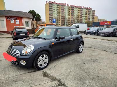 Do sprzedania mini Cooper one 1.4 benzyna 75kmkm