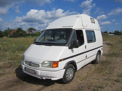 Ford Transit 100Nugget