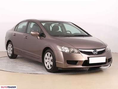 Honda Civic 1.8 138 KM 2010r. (Piaseczno)