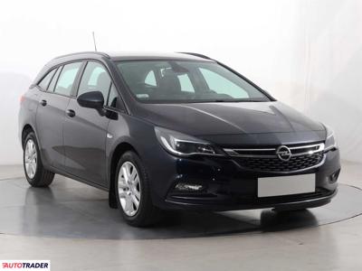 Opel Astra 1.6 108 KM 2018r. (Piaseczno)