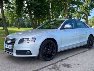 Audi A4 B8 Limousine 2.0 TDI 143KM 2008