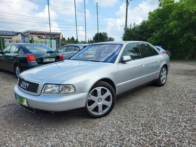 Audi A8 D2 S8 Sedan 4.2 V8 360KM 1999