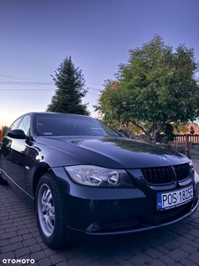 BMW Seria 3 318i