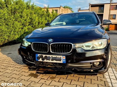 BMW Seria 3 320d Sport Line