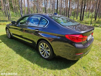 BMW Seria 5 520d Luxury Line