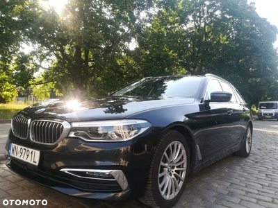 BMW Seria 5 520i GPF Luxury Line