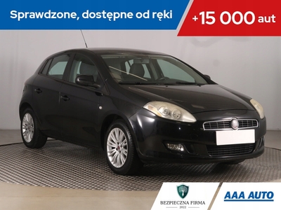 Fiat Bravo II Hatchback 5d 1.4 i 16V MPI 90KM 2010