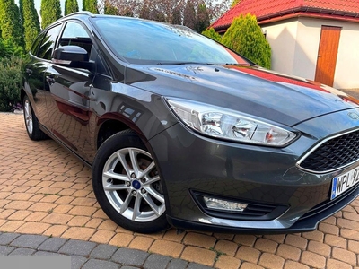 Ford Focus III Kombi Facelifting 1.5 TDCi 120KM 2016