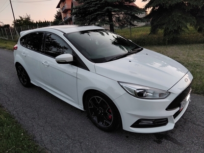 Ford Focus III ST 2.0 EcoBoost 250KM 2016