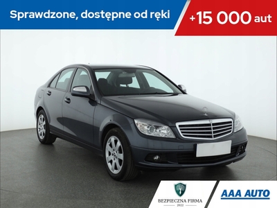 Mercedes Klasa C W204 Limuzyna 1.8 180 K 156KM 2008