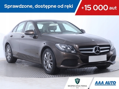 Mercedes Klasa C W205 Limuzyna 180 156KM 2016