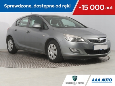 Opel Astra J Hatchback 5d 1.6 Twinport ECOTEC 115KM 2012