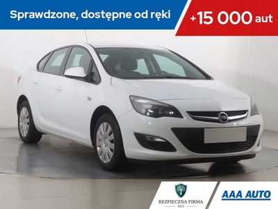 Opel Astra J Sedan 1.6 Twinport ECOTEC 115KM 2017