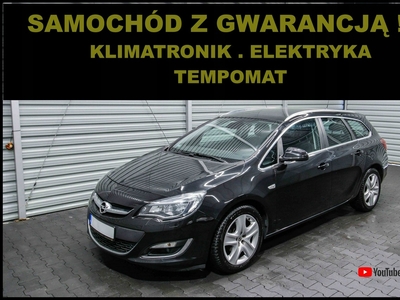 Opel Astra J Sports Tourer Facelifting 1.4 Turbo ECOTEC 140KM 2013