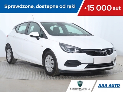 Opel Astra K Hatchback Facelifting 1.2 Turbo 130KM 2020