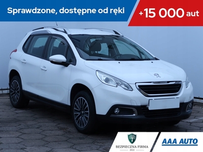 Peugeot 2008 I SUV 1.2 VTi 82KM 2014