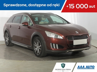 Peugeot 508 I RXH 2.0 HYbrid4 200KM 2012