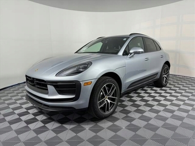 Porsche Macan 2024