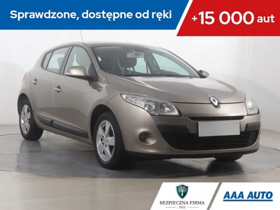 Renault Megane III Hatchback 1.4 16v TCe 130KM 2011