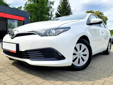 Toyota Auris II Touring Sports Facelifting 1.4 D-4D 90KM 2016