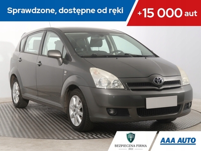 Toyota Corolla Verso E120 1.8 VVT-i 130KM 2004