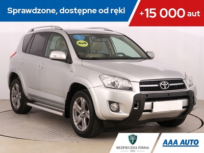 Toyota RAV4 III 2009