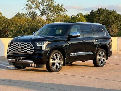 Toyota Sequoia II 2024