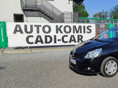 Toyota Verso Minivan 2.0 D-4D 126KM 2011