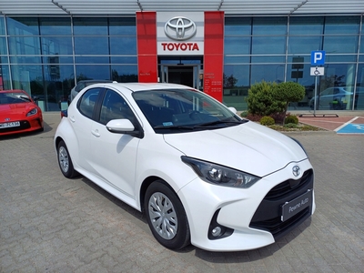 Toyota Yaris IV Hatchback 1.0 VVT-i 72KM 2021