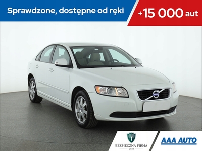 Volvo S40 II 2.0 145KM 2011