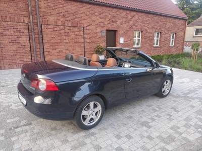 VW EOS 2.0 TDI od prywatnego właściciela. Niski przebieg, piękne skóry