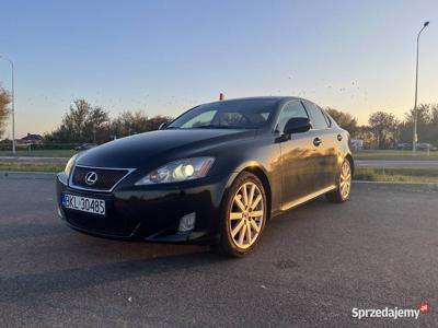 Lexus is 220d 2008