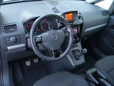 Opel Zafira 2012 1.8 142828km ABS