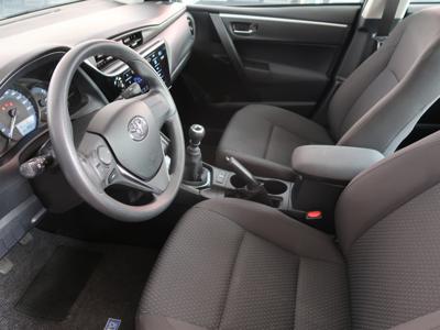 Toyota Corolla 2017 1.6 Valvematic 88632km ABS klimatyzacja manualna
