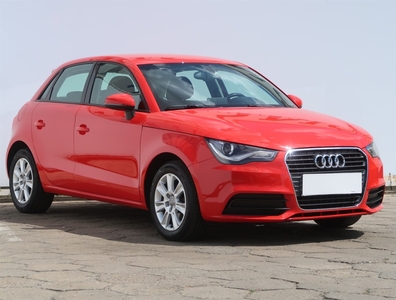 Audi A1 I (8X) , Salon Polska, Xenon, Bi-Xenon, Klima, Tempomat, Parktronic,