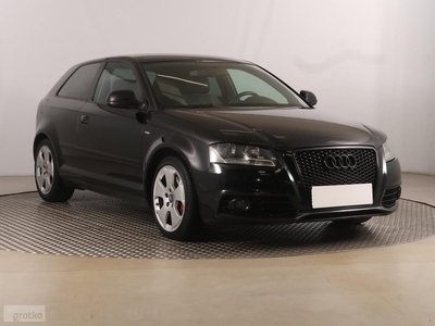 Audi A3 II (8P) , Klimatronic, Tempomat, Parktronic, Podgrzewane siedzienia,