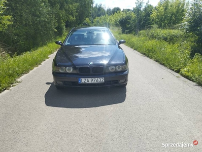 BMW e39 528i