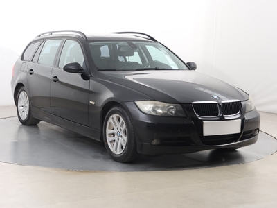 BMW SERIA 3 IV (E90/E91/E92/E93) BMW SERIA 3 , Klimatronic, Tempomat, Parktronic, Podgrzewane siedzienia,